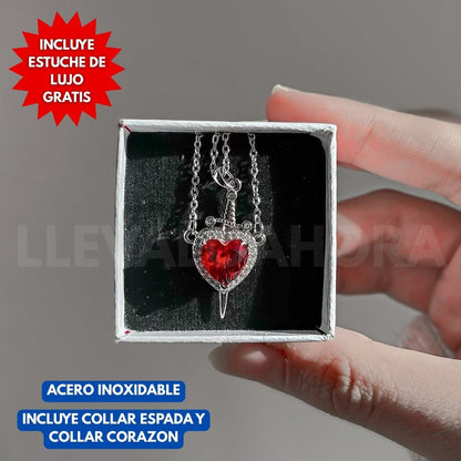 Vínculo Eterno® – Set de 2 Collares Corazón & Espada en Acero Inoxidable Premium