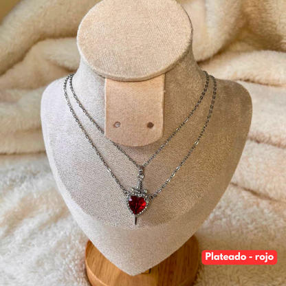 Vínculo Eterno® – Set de 2 Collares Corazón & Espada en Acero Inoxidable Premium